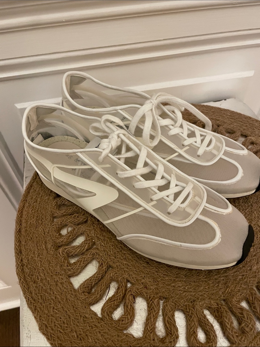 rag & bone Off-White Mesh Retro Runner - Picture 5 of 9